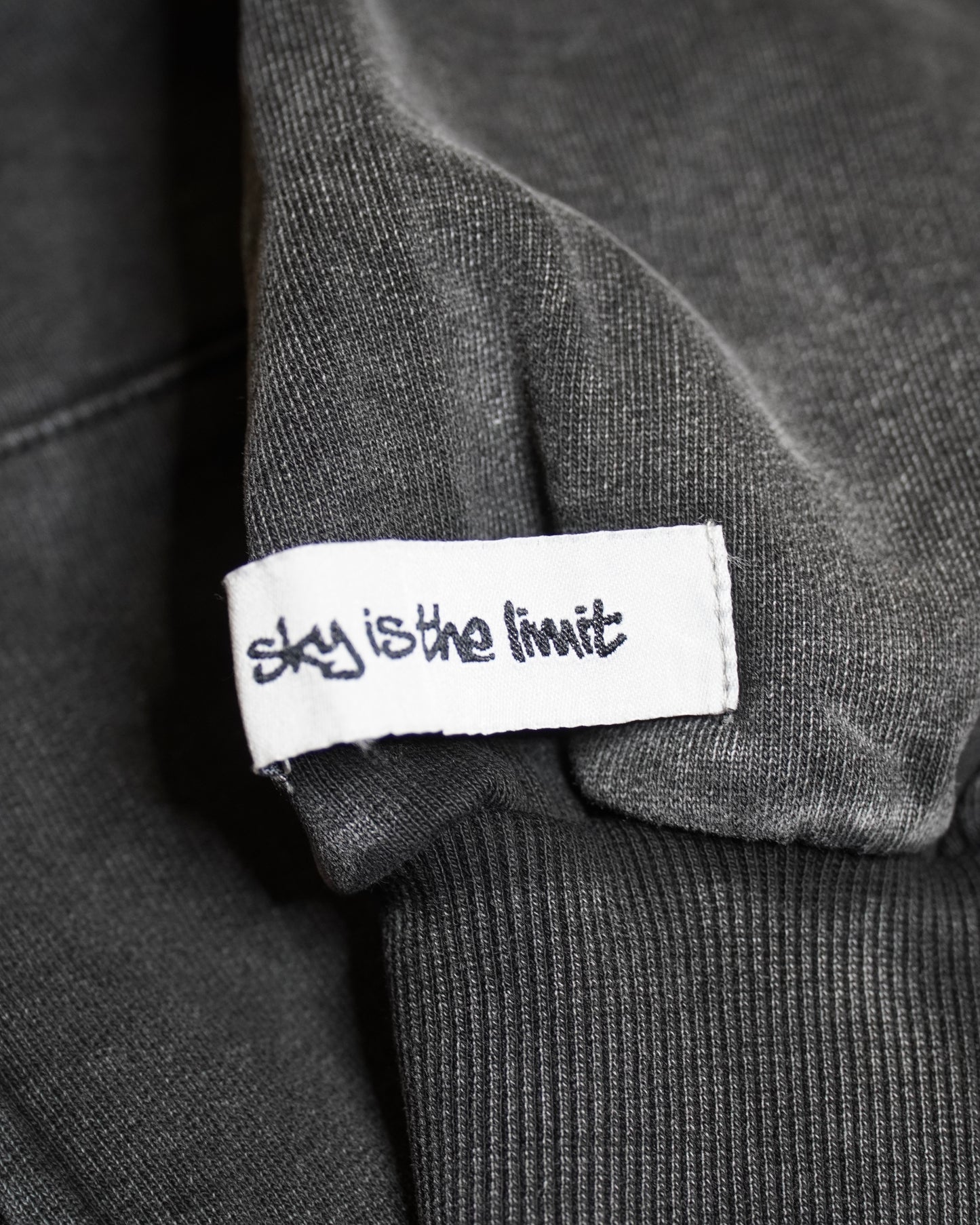 STARNATION ZIP UP WASHED- BLACK